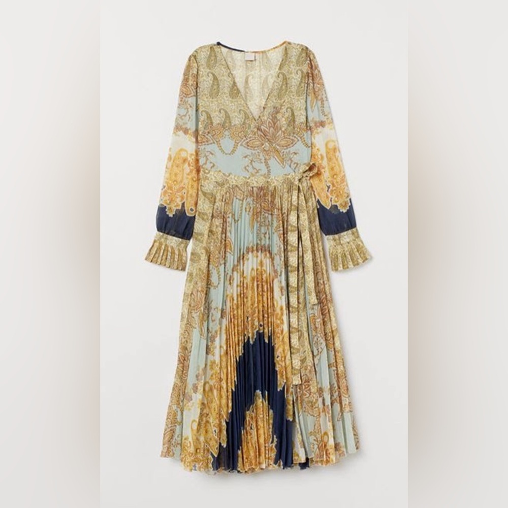 H&M V-Neck Paisley Wrap Dress- NWT
